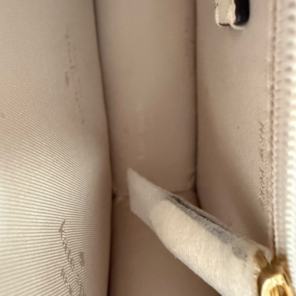 ON SALE!! Kate Spade Ivory Crossbody Bag with Gold Accents - Picture 12 of 16